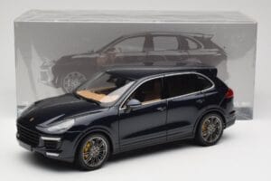 Porsche Cayenne Turbo S 958 Blue Metallic Minichamps 1:18 110064001 Métal Moulé — image 8 sur 8