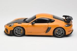 Porsche Cayman GT4 RS 982 Weissach Package Bahama Yellow Norev 1:18 187252 Métal Moulé — image 4 sur 8