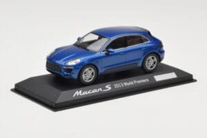 Porsche Macan 95B S Bleu World Premiere Minichamps 1:43 WAP0201550E Métal Moulé — image 2 sur 4