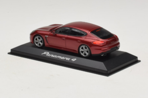Porsche Panamera 970 4 Red Metallic Minichamps 1:43 WAP0201250E Métal Moulé — image 3 sur 5