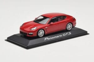 Porsche Panamera 970 GTS Rouge Minichamps 1:43 WAP0200230C Métal Moulé — image 2 sur 4