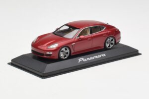 Porsche Panamera 970 Rouge Minichamps 1:43 WAP02000119 Métal Moulé — image 2 sur 4