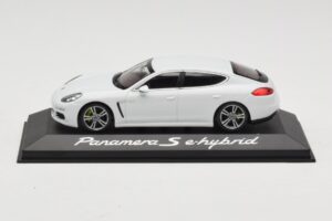 Porsche Panamera 970 S e-Hybrid Blanc Minichamps 1:43 WAP0207200E Métal Moulé