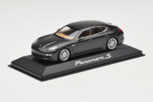 Porsche Panamera 970 S Grey Metallic Minichamps 1:43 WAP02000219 Métal Moulé — image 2 sur 4