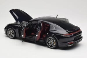 Porsche Panamera 971 Turbo S Bleu Metallic Minichamps 1:18 113061075 Métal Moulé — image 5 sur 8