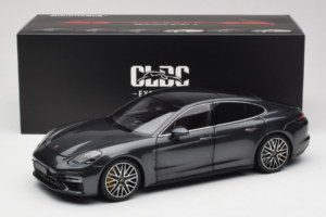 Porsche Panamera 971 Turbo S Grey Metallic Minichamps 1:18 113061073 Métal Moulé — image 8 sur 8