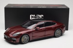Porsche Panamera 971 Turbo S Rouge Metallic Minichamps 1:18 113061077 Métal Moulé — image 8 sur 8