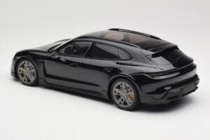 Porsche Taycan J1 Turbo S Cross Turismo Noir Minichamps 1:18 155069300 Métal Moulé — image 5 sur 6