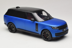 Range Rover P615 SV Velocity Blue GT Spirit 1:18 GT540 Résine — image 4 sur 6