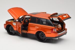 Range Rover Sport L320 Orange Maisto 1:18 31081 Métal Moulé — image 5 sur 8