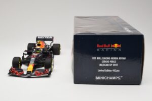 Red Bull Racing Honda RB16B #11 S. Perez Mexican GP 2021 Minichamps 1:18 110211911 Métal Moulé — image 6 sur 6
