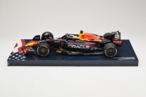 Red Bull Racing RB18 #1 M. Verstappen Winner Austin GP 2022 Minichamps 1:18 113222901 Métal Moulé