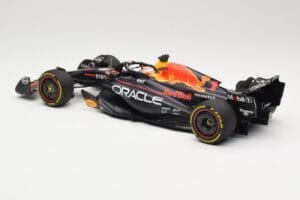 Red Bull Racing RB19 #1 M. Verstappen Winner Monaco GP 2023 Minichamps 1:18 110230701 Métal Moulé — image 5 sur 6