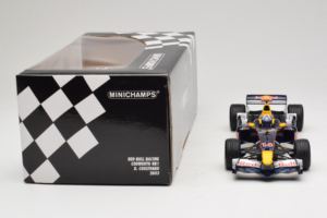 Red Bull RB1 Cosworth #14 D. Coulthard Red Bull Racing Showcar 2005 Minichamps 1:18 100050084 Métal Moulé — image 7 sur 7
