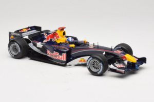 Red Bull RB1 Cosworth #14 D. Coulthard Red Bull Racing Showcar 2005 Minichamps 1:18 100050084 Métal Moulé — image 4 sur 7