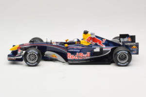 Red Bull RB1 Cosworth #15 C. Klien Red Bull Racing Showcar 2005 Minichamps 1:18 100050085 Métal Moulé — image 3 sur 7