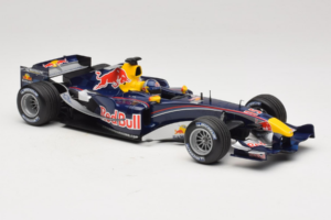 Red Bull RB1 Cosworth #15 C. Klien Red Bull Racing Showcar 2005 Minichamps 1:18 100050085 Métal Moulé — image 4 sur 7