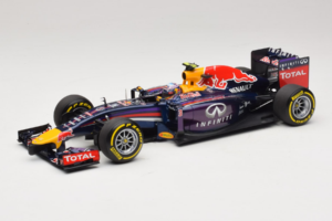 Red Bull RB10 Renault #3 D. Ricciardo Infiniti Red Bull Racing Showcar 2014 Minichamps 1:18 110140003 Métal Moulé