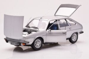 Renault 30 TX Argent Norev 1:18 185272 Métal Moulé — image 2 sur 8