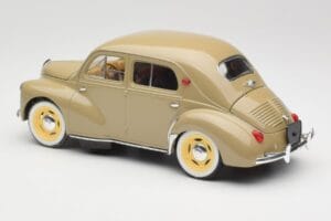 Renault 4CV Berline Gris Ardoise Solido 1:18 8059 Métal Moulé — image 7 sur 8