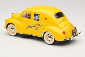 Renault 4CV Michelin Yellow Solido 1:18 82002 Métal Moulé — image 5 sur 6
