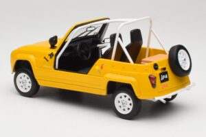 Renault 4L JP4 Jaune Tournesol Otto 1:18 OT1079 Résine — image 5 sur 6