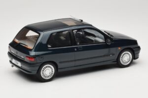 Renault Clio Baccara 1.8 Abyss Green Otto 1:18 OT1157 Résine — image 2 sur 6
