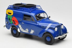 Renault Juvaquatre Michelin Blue Solido 1:18 82008 Métal Moulé — image 5 sur 8