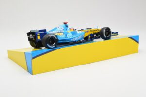 Renault R25 #5 F. Alonso 2nd Place British GP 2005 Minichamps 1:18 147051105 Métal Moulé — image 3 sur 6