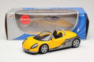 Renault Sport Spider Jaune Anson 1:18 30350-R1 Métal Moulé — image 8 sur 8