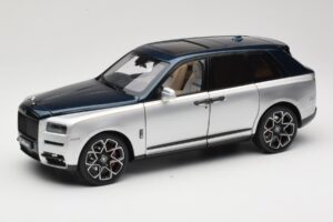 Rolls-Royce Cullinan Bleu & Argent Bicolore OEM 1:18 028-16B Métal Moulé