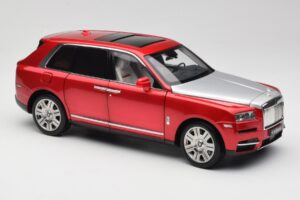 Rolls-Royce Cullinan Rouge Avec Shadow Wheels OEM 1:18 028-18A Métal Moulé — image 6 sur 8