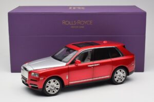 Rolls-Royce Cullinan Rouge Avec Shadow Wheels OEM 1:18 028-18A Métal Moulé — image 8 sur 8