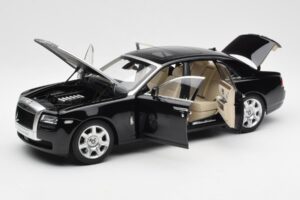 Rolls-Royce Ghost Noir & Argent Kyosho 1:18 008802BKS2 Métal Moulé — image 2 sur 8