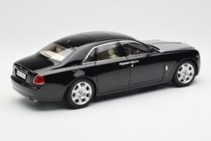 Rolls-Royce Ghost Noir & Argent Kyosho 1:18 008802BKS2 Métal Moulé — image 3 sur 8
