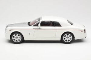 Rolls-Royce Phantom Coupe English Blanc Argent Kyosho 1:18 08861EW Métal Moulé — image 4 sur 8