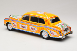 Rolls-Royce Phantom V John Lennon Paragon 1:18 PA-92121 Métal Moulé — image 7 sur 8