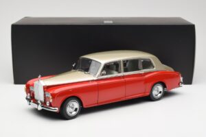 Rolls-Royce Phantom VI Rouge Beige Clair Kyosho 1:18 08905RLB Métal Moulé — image 8 sur 8
