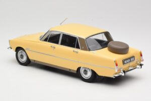 Rover 3500 V8 P6 Crème MCG 1:18 MCG18046 Métal Moulé — image 5 sur 6