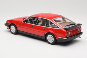Rover Vitesse SD1 3.5 V8 Rouge Minichamps 1:18 107138401 Métal Moulé — image 5 sur 6