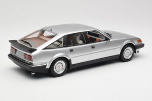 Rover Vitesse SD1 3.5 V8 Argent Minichamps 1:18 107138402 Métal Moulé — image 2 sur 6
