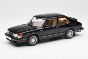 Saab 900 Turbo Noir MCG 1:18 MCG18338 Métal Moulé