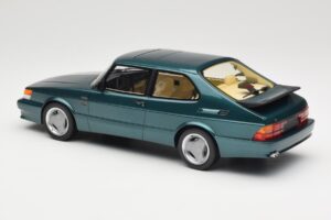 Saab 900 Turbo T16 Airflow Eucalyptus Green DNA 1:18 DNA000095 Métal Moulé — image 5 sur 6