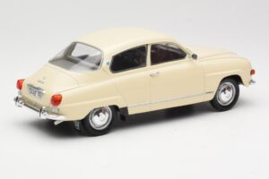Saab 96 V4 Beige MCG 1:18 MCG18059 Métal Moulé — image 2 sur 6