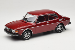 Saab 99 EMS Metallic Rouge MCG 1:18 MCG18441 Métal Moulé