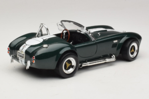 Shelby Cobra 427 S/C Vert Foncé Bandes Blanches Road Signature 1:18 92058-P1 Métal Moulé — image 3 sur 8