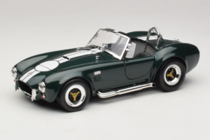 Shelby Cobra 427 S/C Vert Foncé Bandes Blanches Road Signature 1:18 92058-P1 Métal Moulé