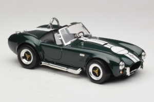 Shelby Cobra 427 S/C Vert Foncé Bandes Blanches Road Signature 1:18 92058-P1 Métal Moulé — image 6 sur 8