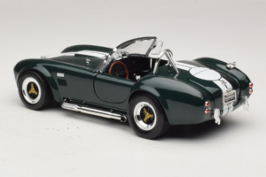 Shelby Cobra 427 S/C Vert Foncé Bandes Blanches Road Signature 1:18 92058-P1 Métal Moulé — image 7 sur 8
