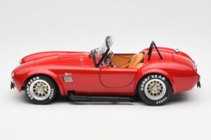 Shelby Cobra 427 S/C Rouge Kyosho 1:18 08047R Métal Moulé — image 4 sur 8
